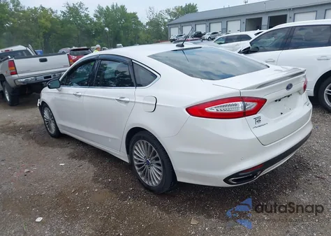 2014 Ford Fusion Titanium z USA, uszkodzony, nr VIN 3FA6P0K97ER361109